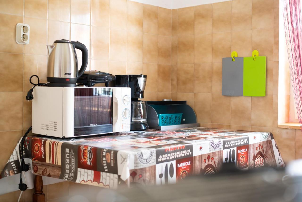Apartmani Ivana Каштела Экстерьер фото